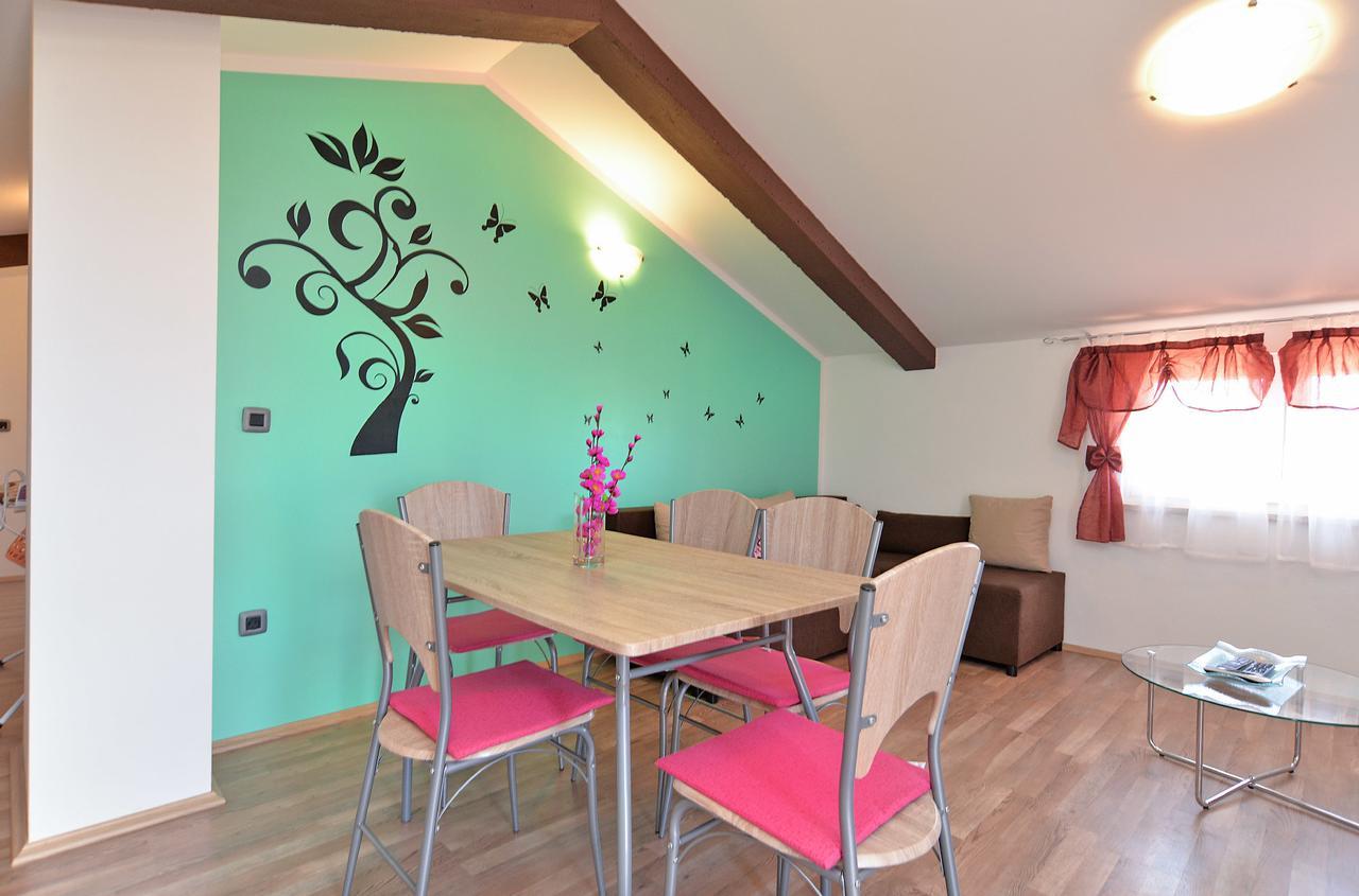 Apartmán Dino 1355