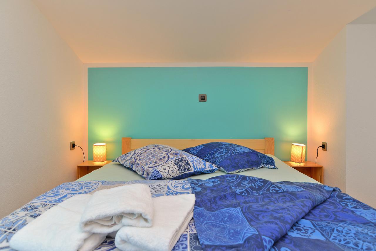 Dino 1355 Apartmán